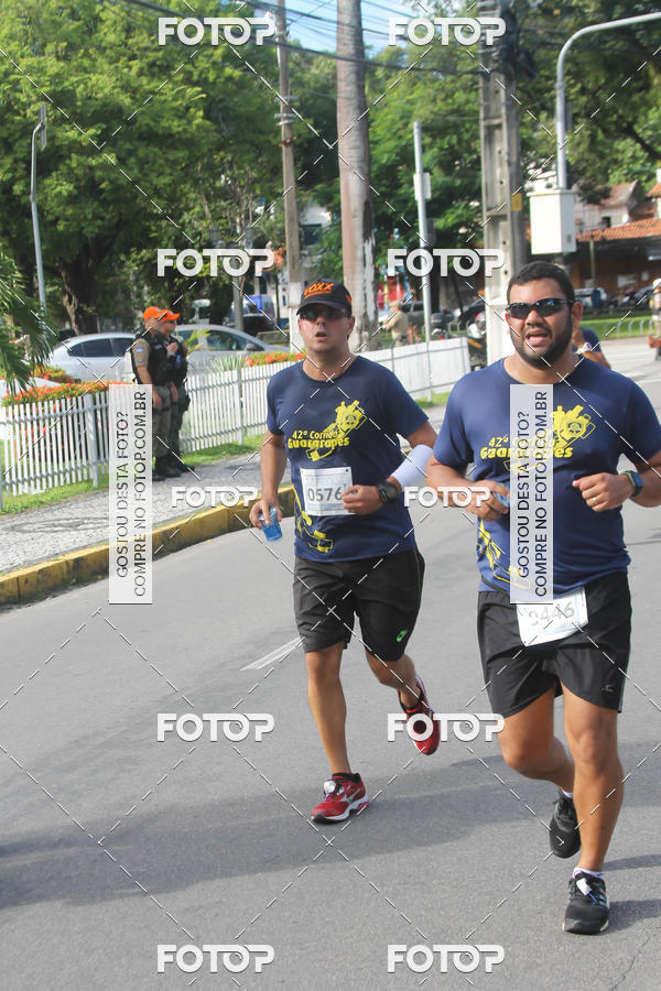 Buy your photos of the event42 Corrida Guararapes on Fotop