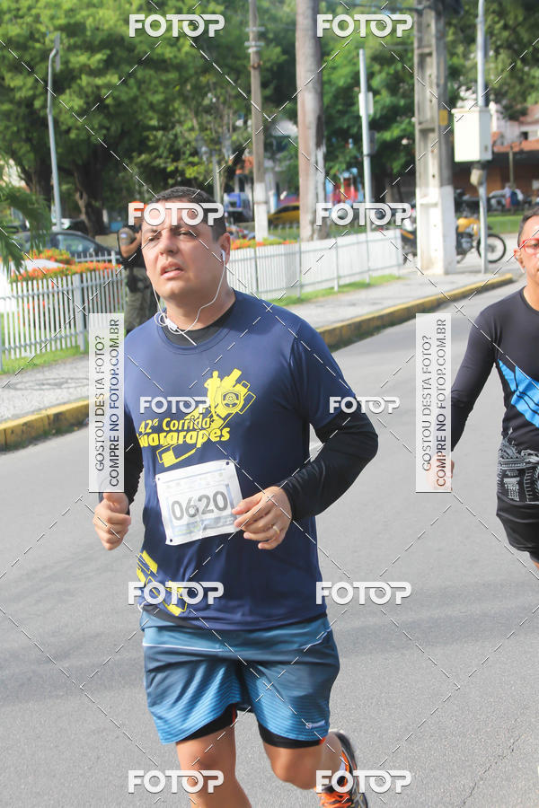 Buy your photos of the event42 Corrida Guararapes on Fotop