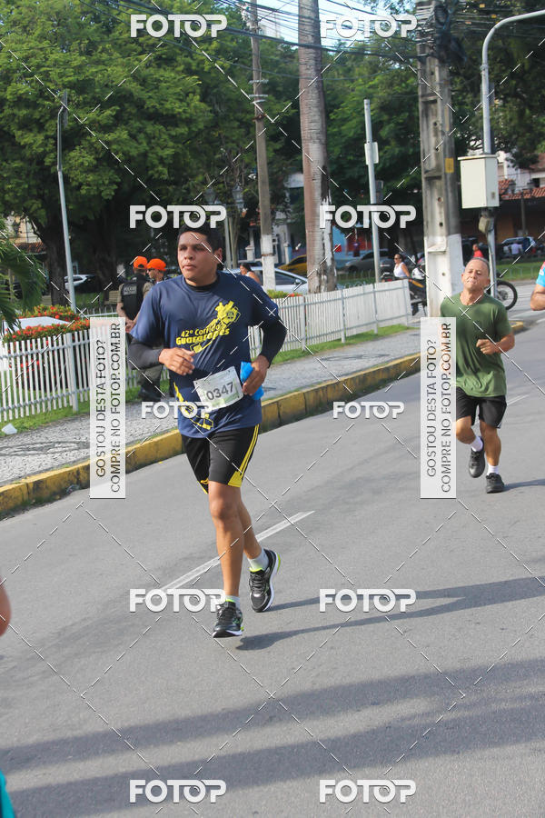 Buy your photos of the event42 Corrida Guararapes on Fotop