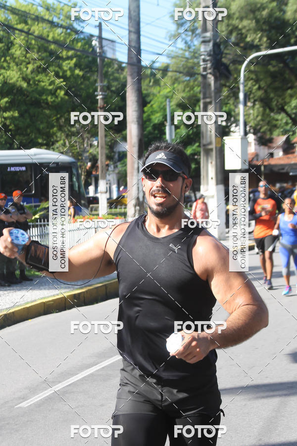 Buy your photos of the event42 Corrida Guararapes on Fotop