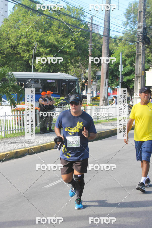Buy your photos of the event42 Corrida Guararapes on Fotop