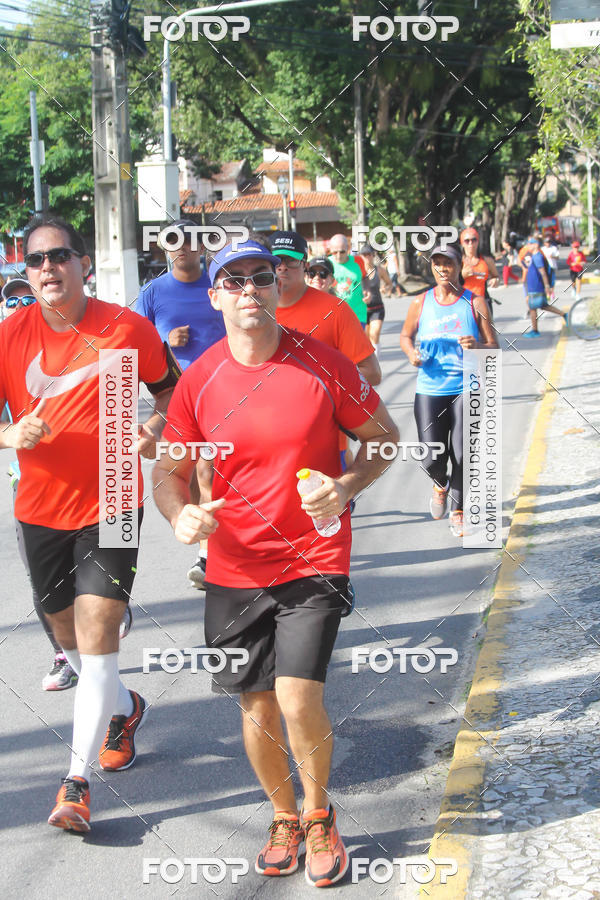 Buy your photos of the event42 Corrida Guararapes on Fotop