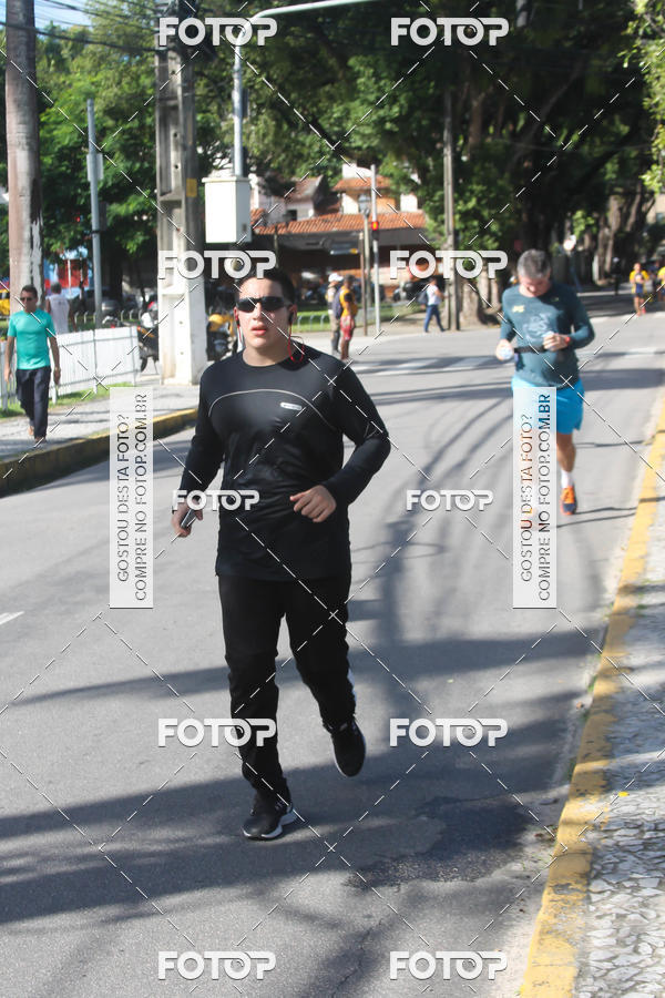 Buy your photos of the event42 Corrida Guararapes on Fotop