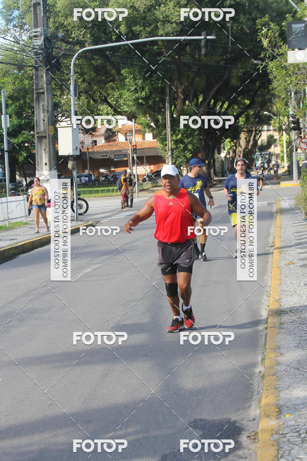 Buy your photos of the event42 Corrida Guararapes on Fotop