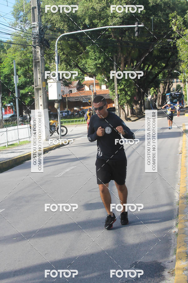 Buy your photos of the event42 Corrida Guararapes on Fotop