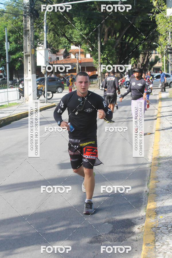 Buy your photos of the event42 Corrida Guararapes on Fotop