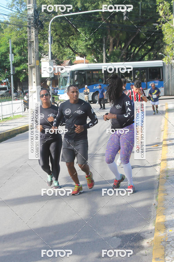 Buy your photos of the event42 Corrida Guararapes on Fotop