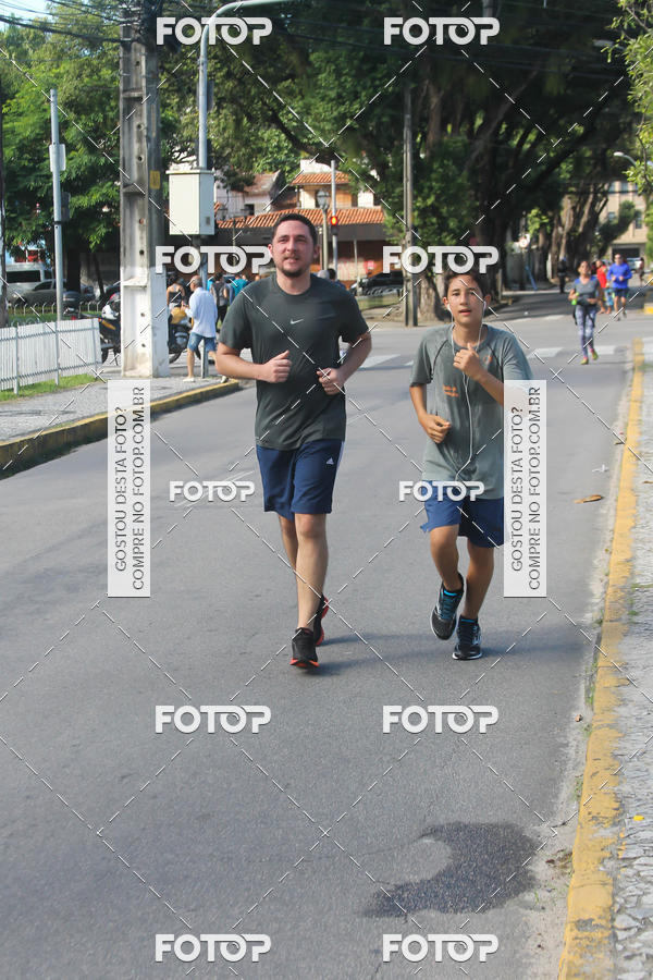 Buy your photos of the event42 Corrida Guararapes on Fotop