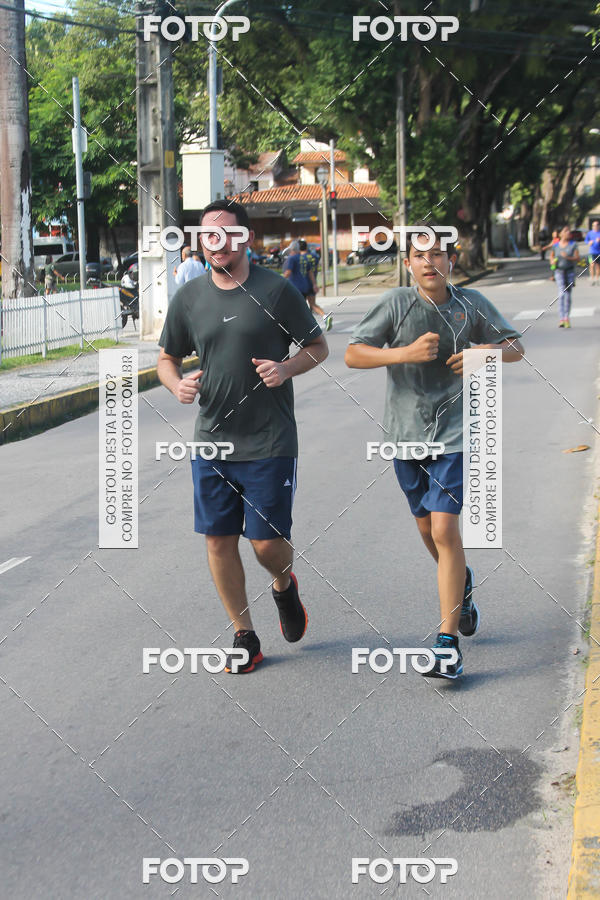 Buy your photos of the event42 Corrida Guararapes on Fotop