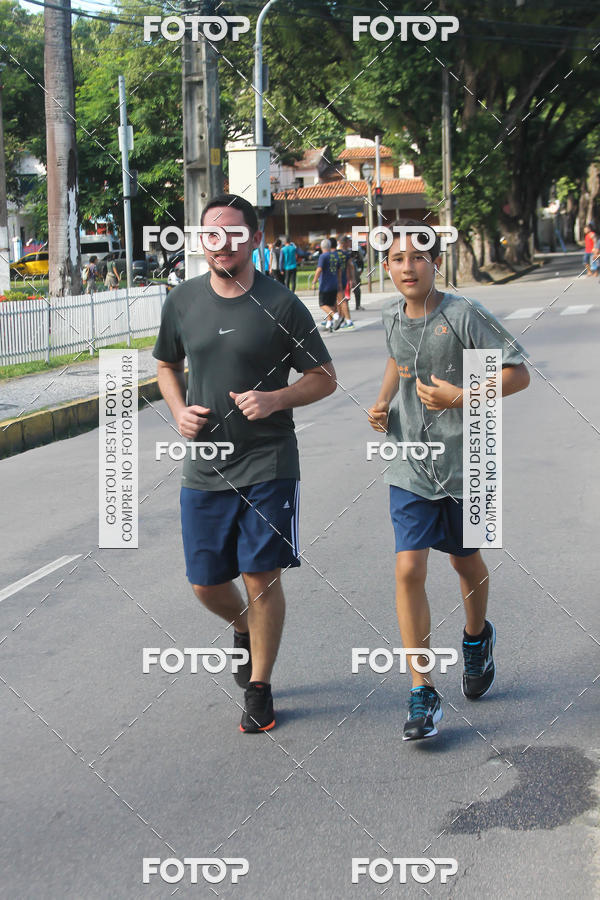Buy your photos of the event42 Corrida Guararapes on Fotop