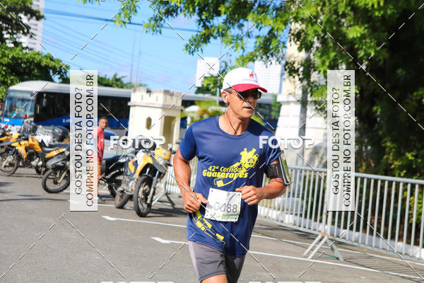 Buy your photos of the event42 Corrida Guararapes on Fotop