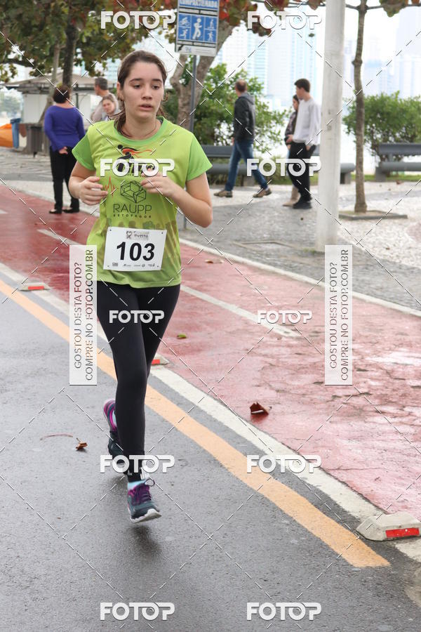 Compra tus fotos del eventoCorrida Solidria de Inverno 2018 En Fotop