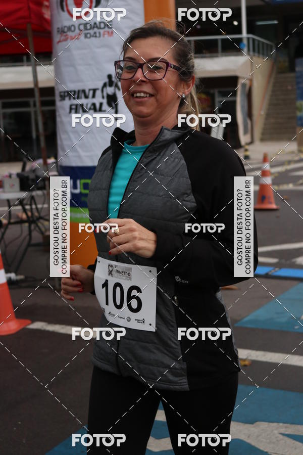 Compra tus fotos del eventoCorrida Solidria de Inverno 2018 En Fotop