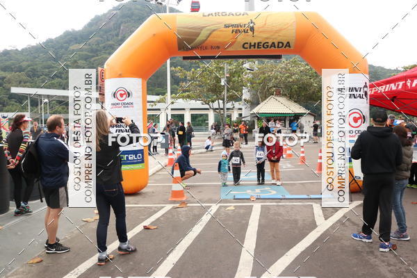 Buy your photos of the eventCorrida Solidria de Inverno 2018 on Fotop