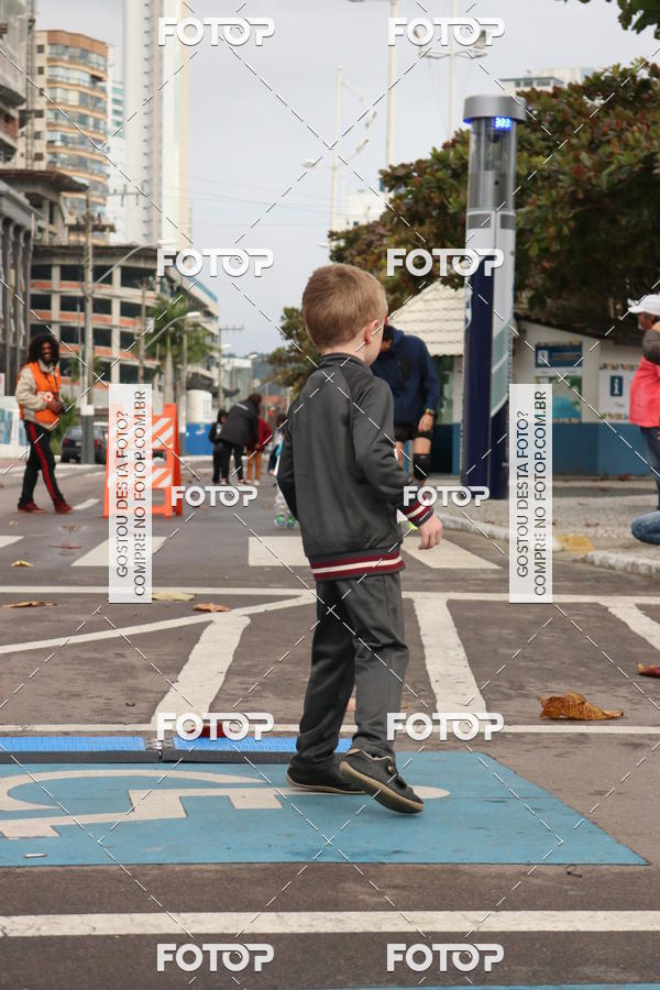 Buy your photos of the eventCorrida Solidria de Inverno 2018 on Fotop