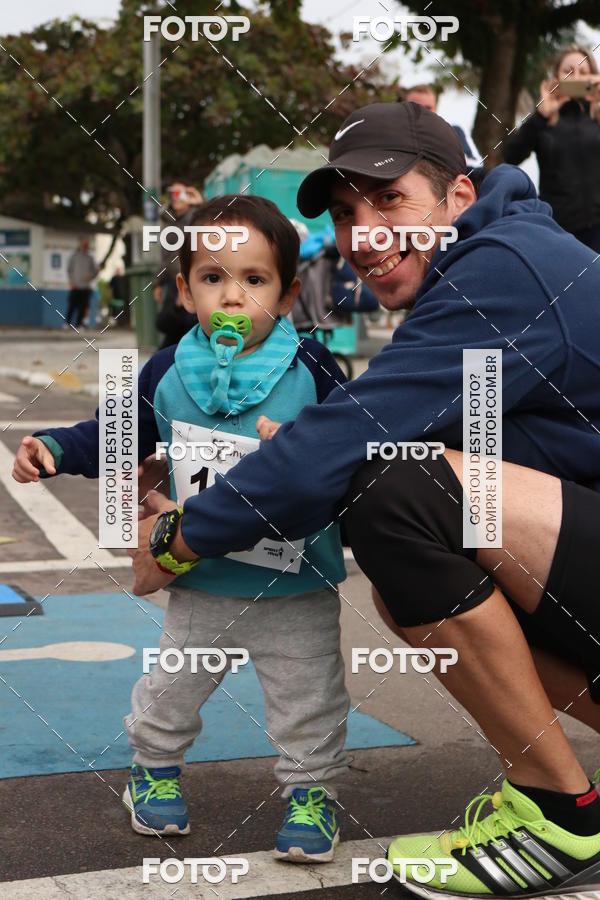 Buy your photos of the eventCorrida Solidria de Inverno 2018 on Fotop