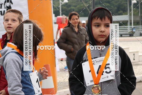 Compra tus fotos del eventoCorrida Solidria de Inverno 2018 En Fotop