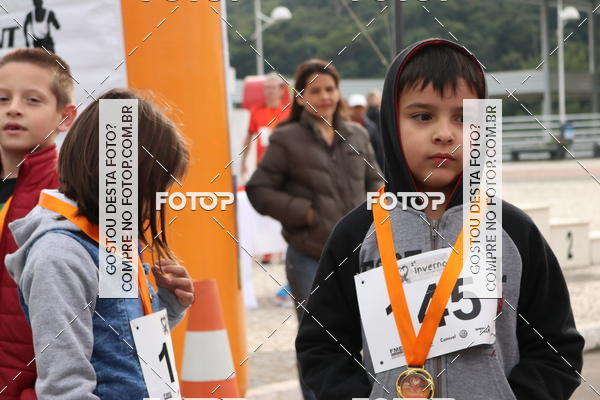 Compra tus fotos del eventoCorrida Solidria de Inverno 2018 En Fotop