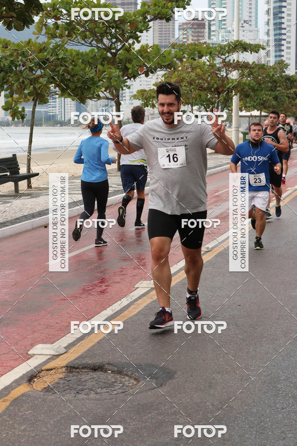 Buy your photos of the eventCorrida Solidria de Inverno 2018 on Fotop