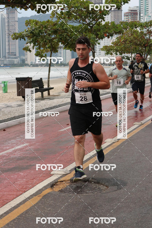Buy your photos of the eventCorrida Solidria de Inverno 2018 on Fotop