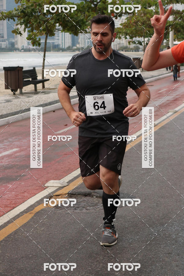 Buy your photos of the eventCorrida Solidria de Inverno 2018 on Fotop