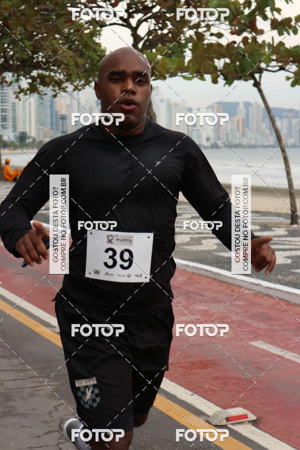 Achetez vos photos de l'vnementCorrida Solidria de Inverno 2018 sur Fotop