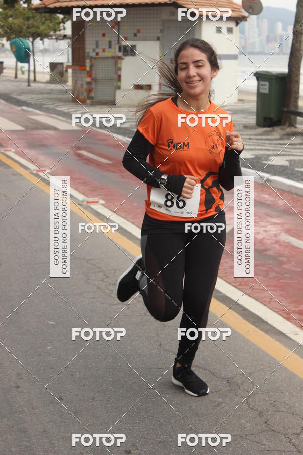 Compra tus fotos del eventoCorrida Solidria de Inverno 2018 En Fotop