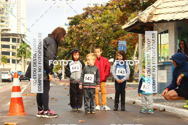 Compra tus fotos del eventoCorrida Solidria de Inverno 2018 En Fotop