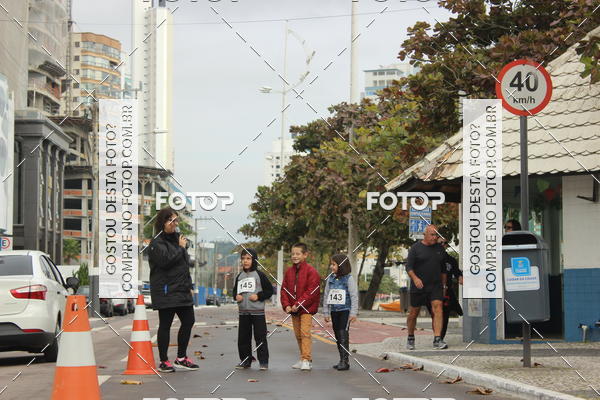 Compra tus fotos del eventoCorrida Solidria de Inverno 2018 En Fotop