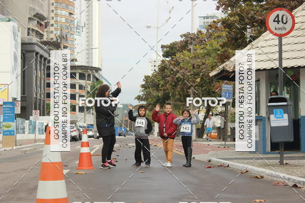 Compra tus fotos del eventoCorrida Solidria de Inverno 2018 En Fotop