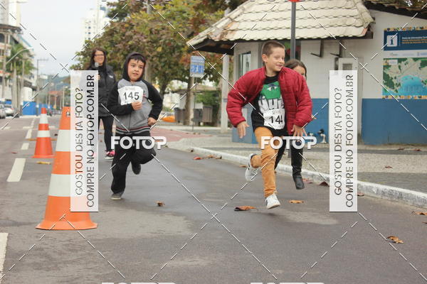 Compra tus fotos del eventoCorrida Solidria de Inverno 2018 En Fotop