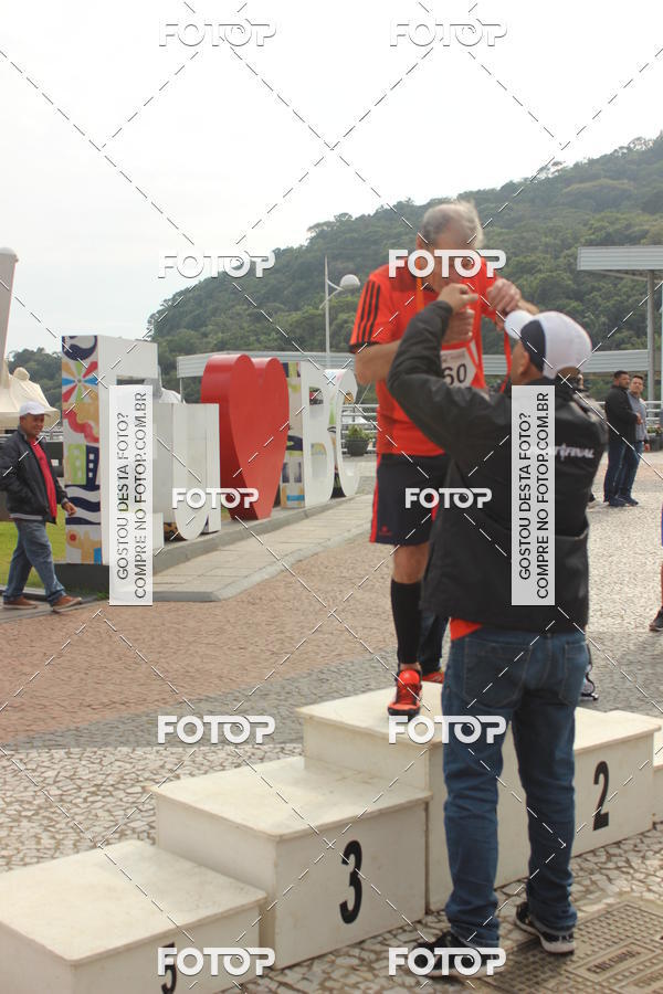 Compra tus fotos del eventoCorrida Solidria de Inverno 2018 En Fotop