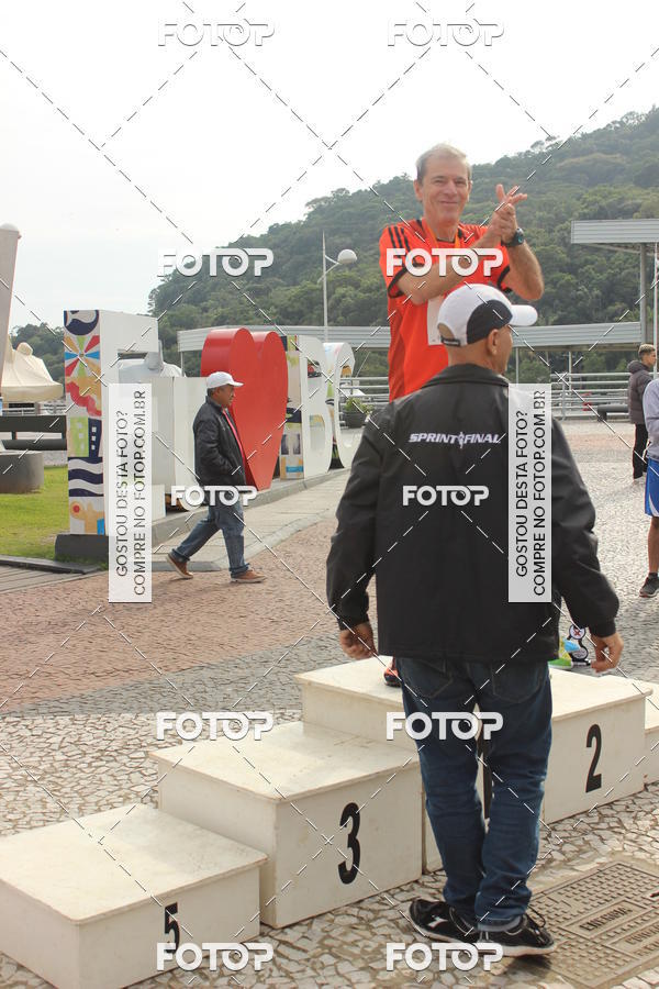 Compra tus fotos del eventoCorrida Solidria de Inverno 2018 En Fotop