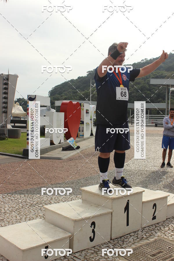 Compra tus fotos del eventoCorrida Solidria de Inverno 2018 En Fotop