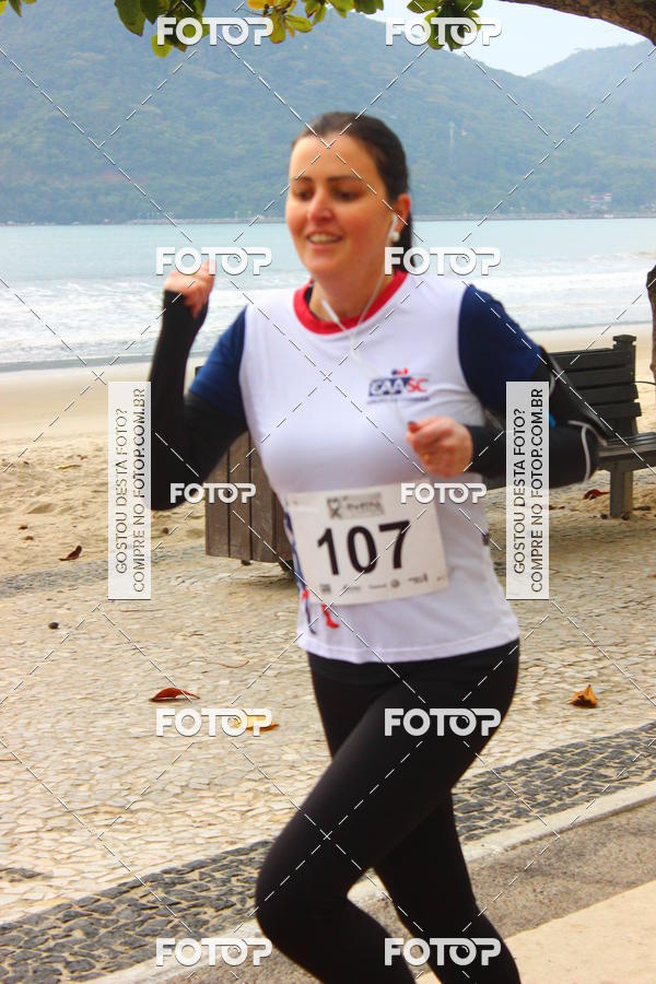 Buy your photos of the eventCorrida Solidria de Inverno 2018 on Fotop