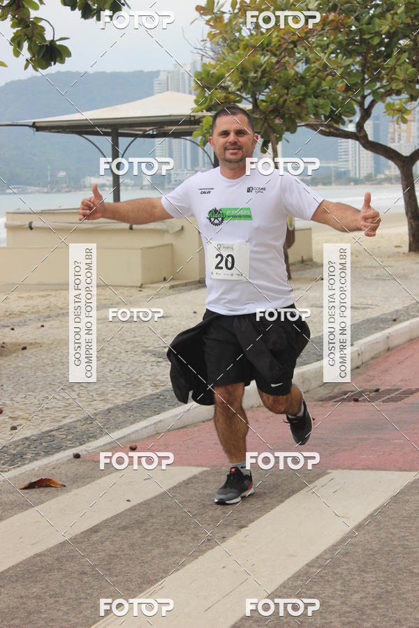 Buy your photos of the eventCorrida Solidria de Inverno 2018 on Fotop