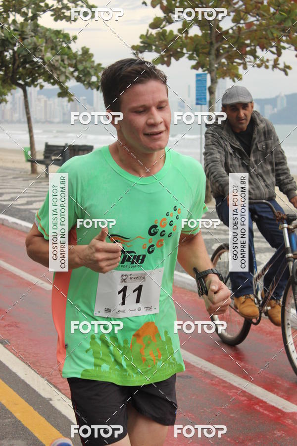 Buy your photos of the eventCorrida Solidria de Inverno 2018 on Fotop