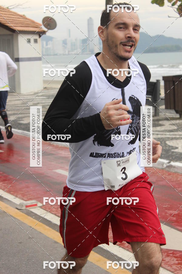 Achetez vos photos de l'vnementCorrida Solidria de Inverno 2018 sur Fotop