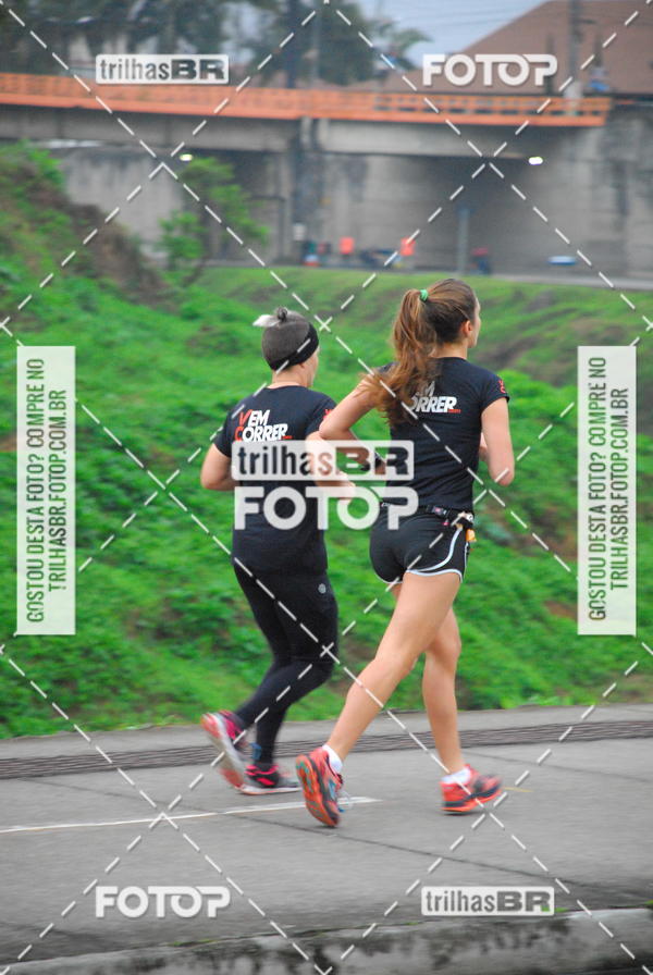 Buy your photos of the eventMeia Maratona Caixa Brusque 2018 on Fotop