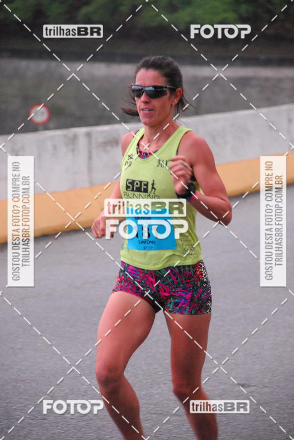Buy your photos of the eventMeia Maratona Caixa Brusque 2018 on Fotop