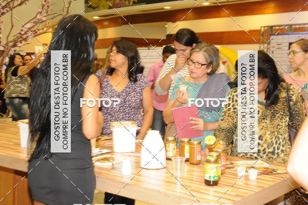 Buy your photos of the eventFeira de Oportunidade - 4 Encontro de Mulheres Empreendedoras on Fotop