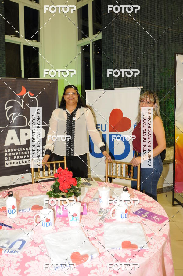 Buy your photos of the eventFeira de Oportunidade - 4 Encontro de Mulheres Empreendedoras on Fotop