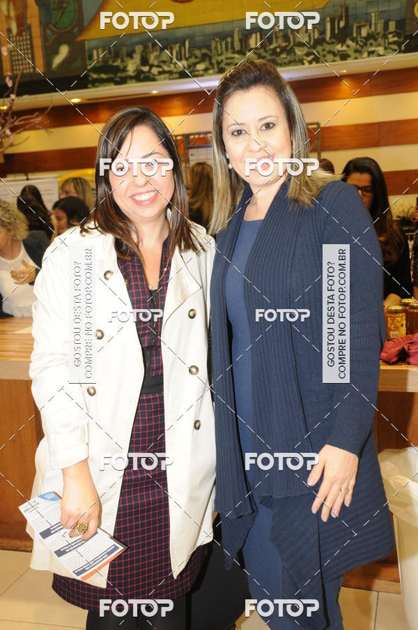 Buy your photos of the eventFeira de Oportunidade - 4 Encontro de Mulheres Empreendedoras on Fotop