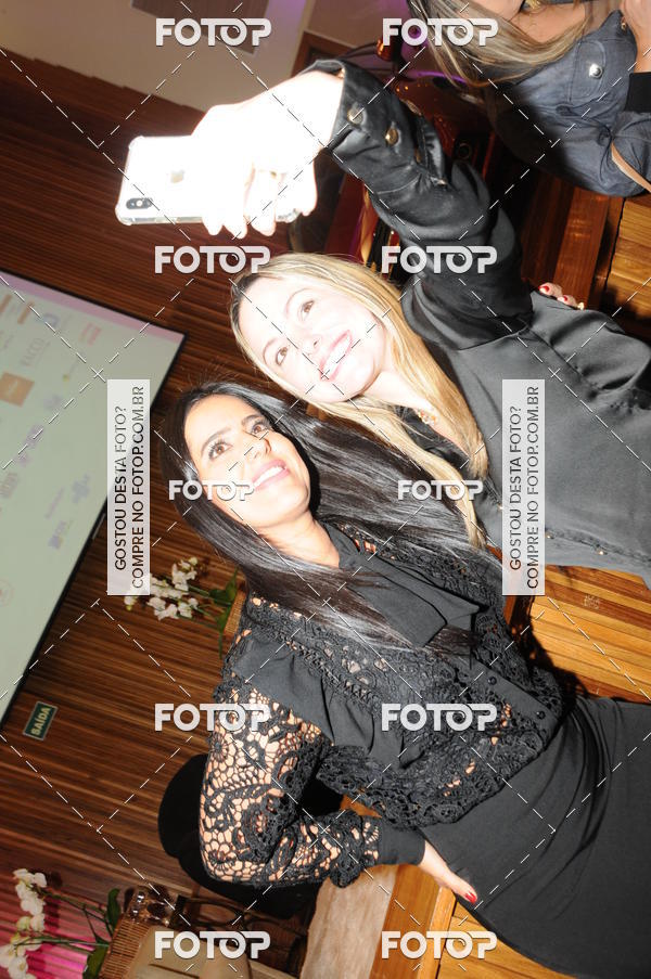 Buy your photos of the eventFeira de Oportunidade - 4 Encontro de Mulheres Empreendedoras on Fotop