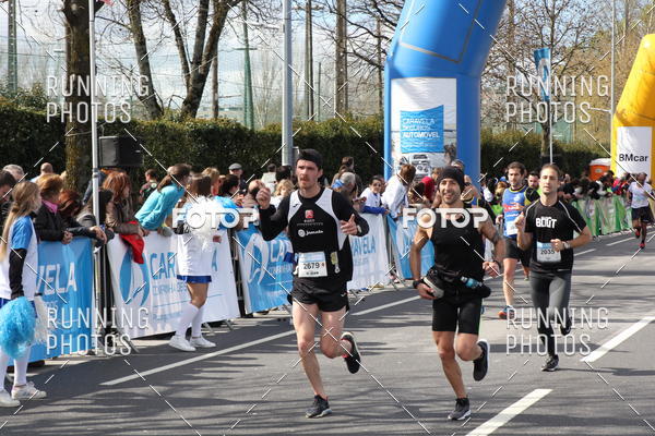 Buy your photos of the eventMeia Maratona Braga 2018 on Fotop