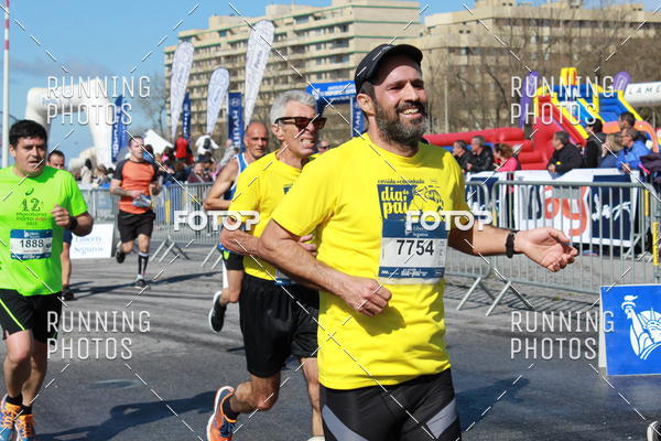 Buy your photos of the eventDia Pai 2018 on Fotop