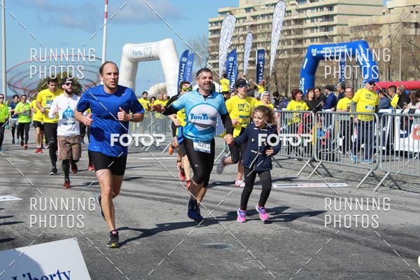 Buy your photos of the eventDia Pai 2018 on Fotop