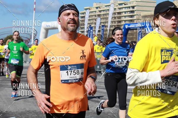 Buy your photos of the eventDia Pai 2018 on Fotop