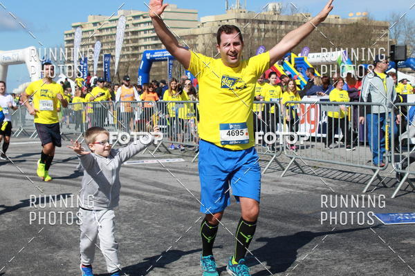 Buy your photos of the eventDia Pai 2018 on Fotop