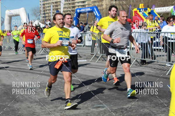 Buy your photos of the eventDia Pai 2018 on Fotop